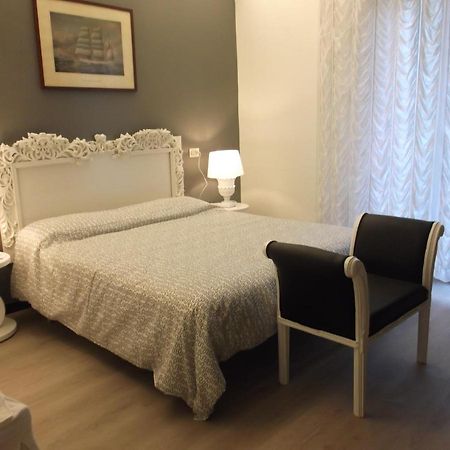 La Residenza Del Grand Hotel Gabicce Mare Bagian luar foto