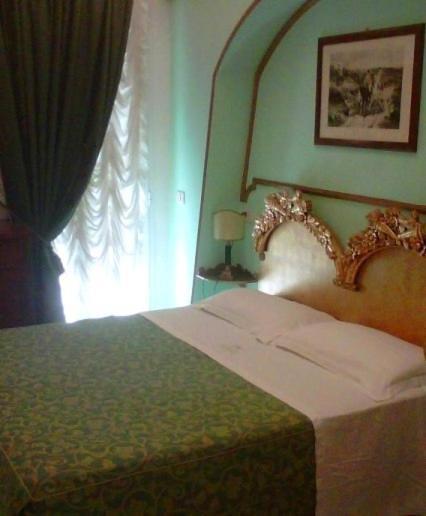 La Residenza Del Grand Hotel Gabicce Mare Ruang foto